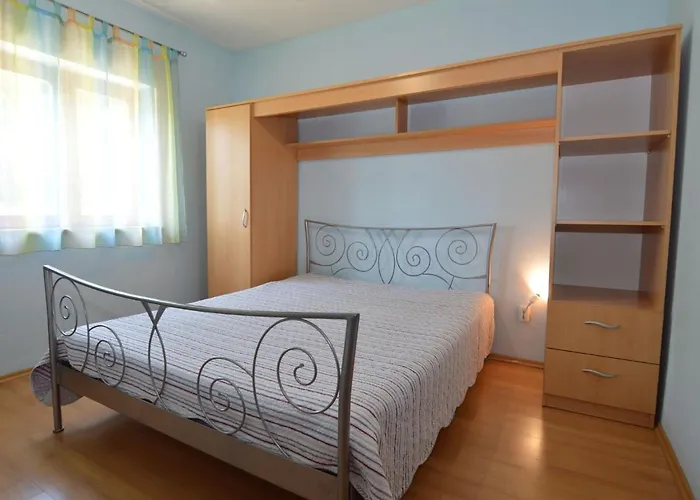 شقة Mira-2 By Interhome Mirce