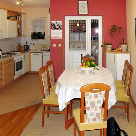 Mira-2 By Interhome Apartmán Mirce